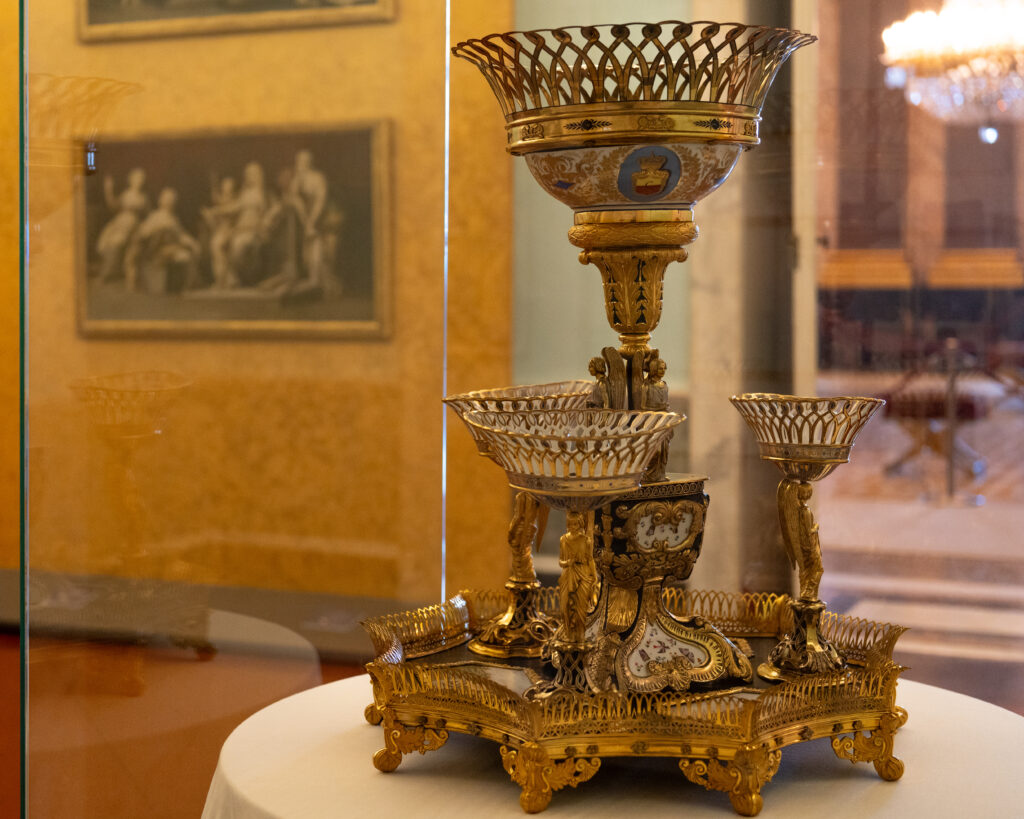 Torna il patrimonio alla Reggia di Caserta: nuove opere e restituzioni in mostra Torna il patrimonio alla Reggia di Caserta: nuove opere e restituzioni in mostra