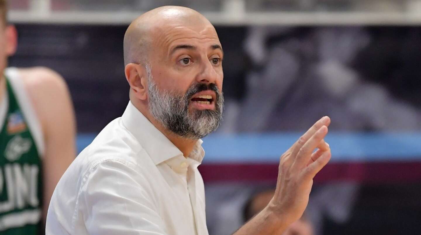 La carica di Buscaglia: “Siamo compatti, vogliamo reagire dopo Brindisi” La carica di Buscaglia: “Siamo compatti, vogliamo reagire dopo Brindisi”