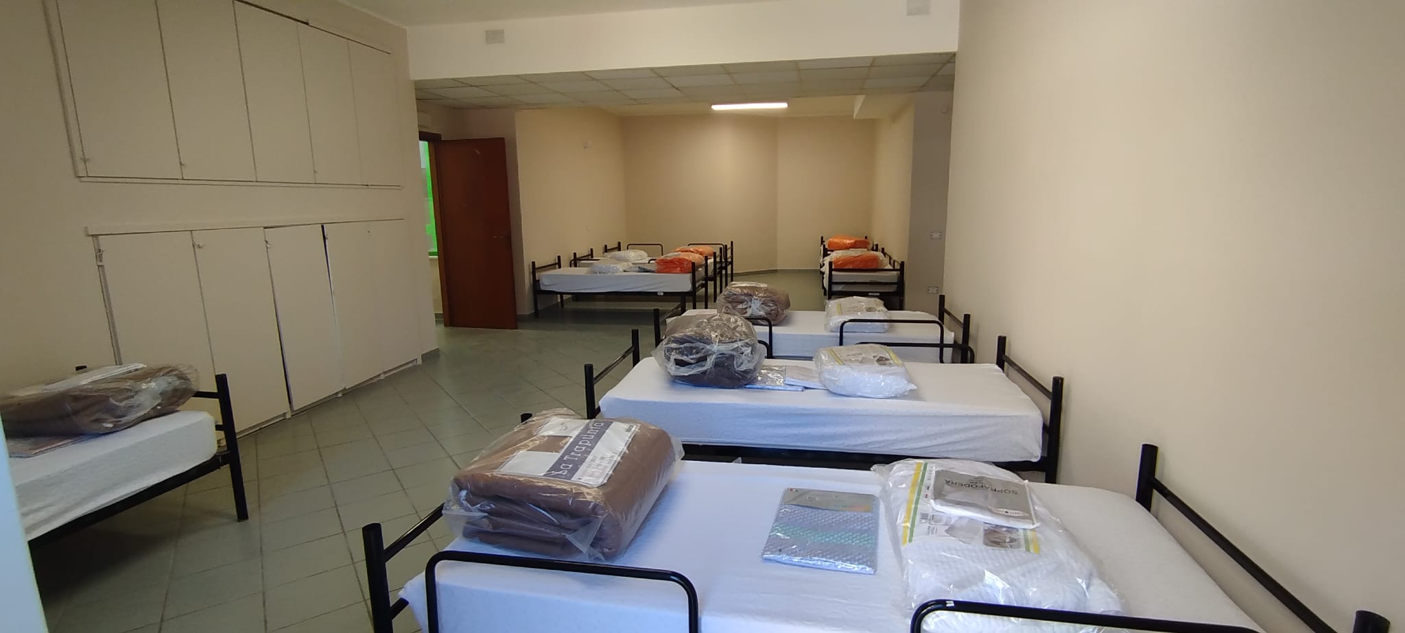 FOTO/ Caritas, mensa e dormitorio splendono di nuova luce