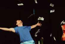 Fonderie Pisano, l’associazione Salute e Vita analizza il report ARPAC e lancia lo spettacolo di denuncia