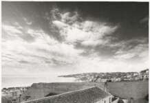 La mostra “Le Savoir sur la falaise” per la prima volta a Napoli per ricordare Mimmo Jodice