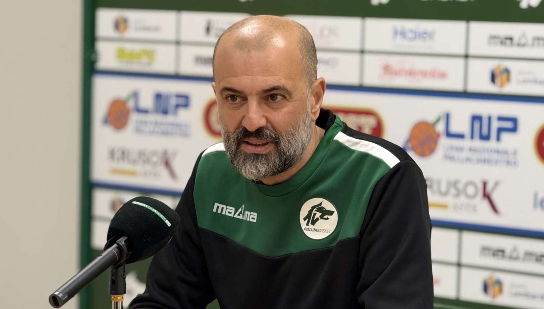 Buscaglia: “Dalla sconfitta lezioni preziose, ora vogliamo rialzarci”