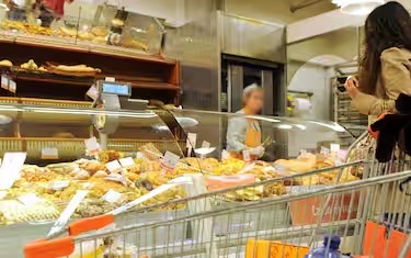 Confesercenti: spesa delle famiglie irpine in calo del 15%