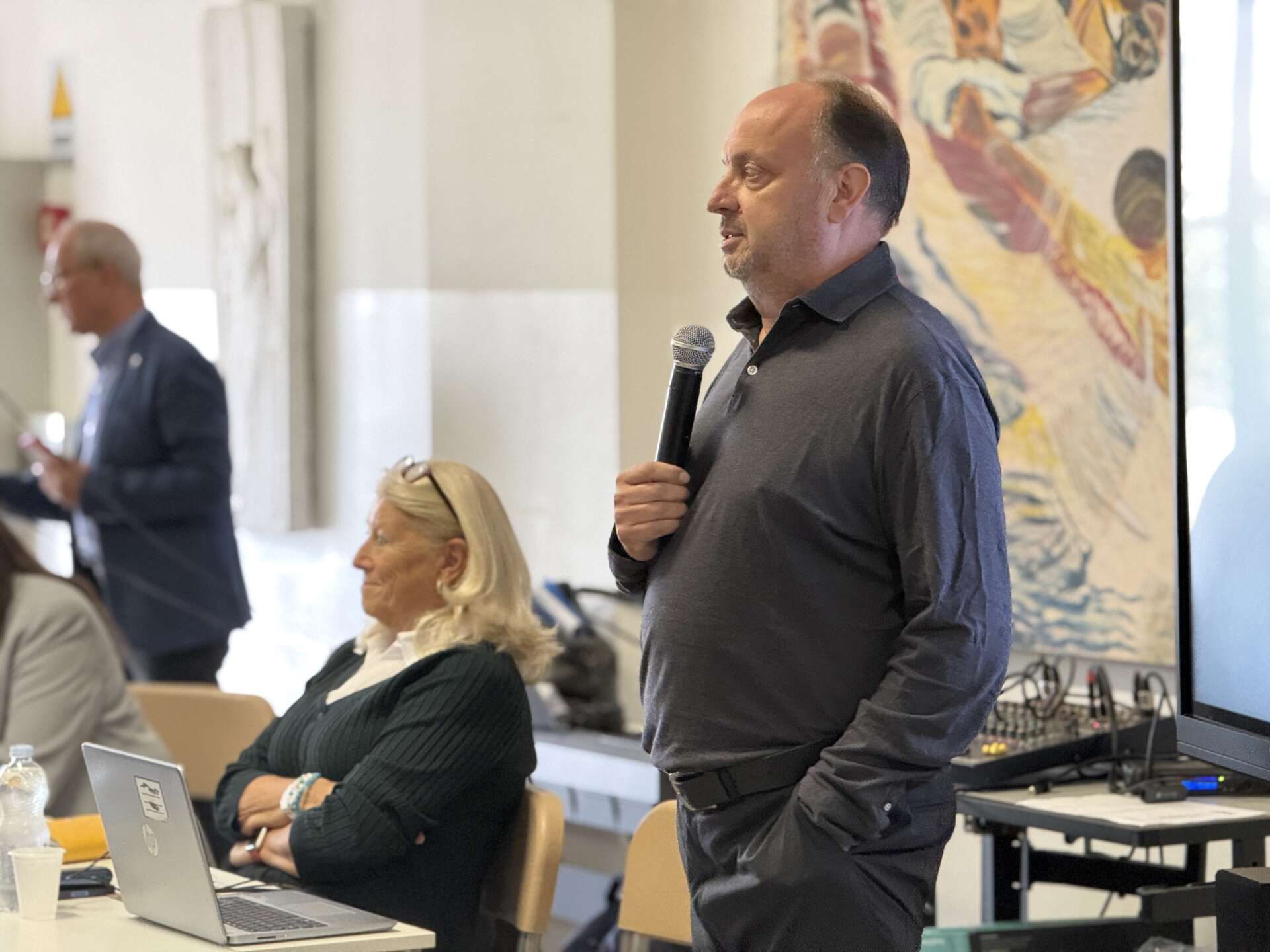 Capobianco ai ragazzi del “De Luca”: “Studiate, sognate e credete in voi stessi”