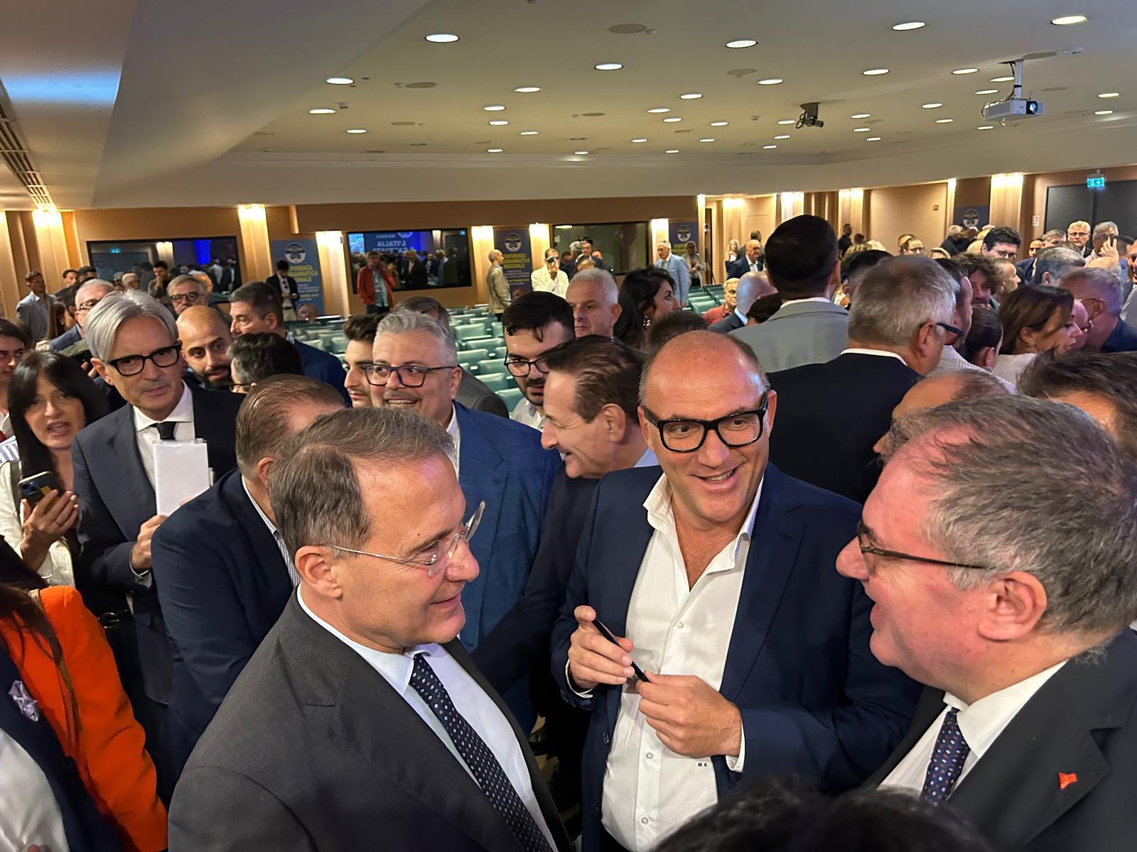 Tutela dei concessionari demaniali e settore nautico: proposte per il futuro della Campania Tutela dei concessionari demaniali e settore nautico: proposte per il futuro della Campania