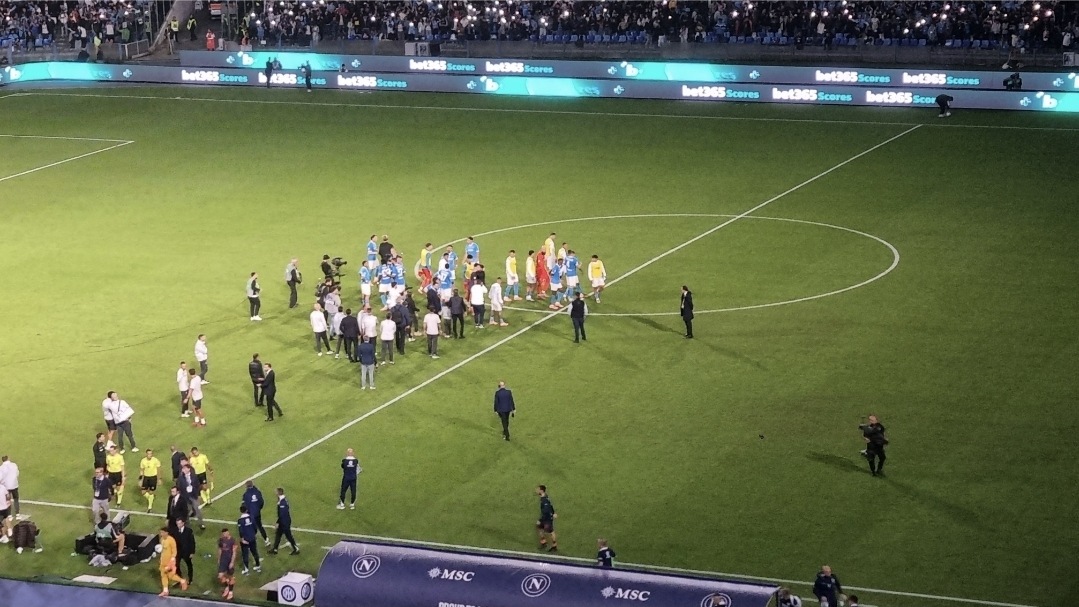 Napoli da capolista: 3 1 all’Inter e primo posto in classifica Napoli da capolista: 3 1 all’Inter e primo posto in classifica