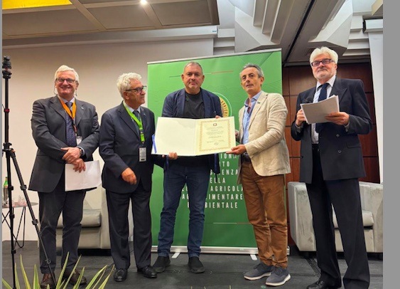 Innovazione e ricerca, premio nazionale all’irpino Della Porta