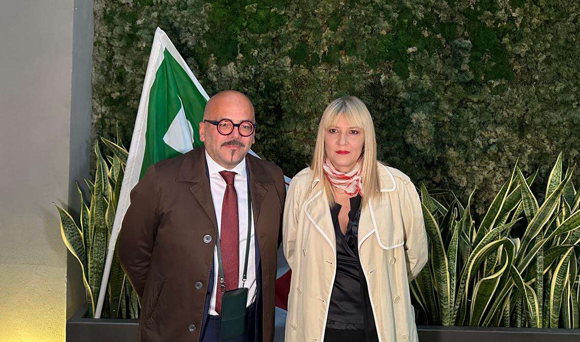 Regionali, il PD presenta il tandem Razzano Cacciano: “Tutto il partito è in campo, nessuna crepa interna” Regionali, il PD presenta il tandem Razzano Cacciano: “Tutto il partito è in campo, nessuna crepa interna”