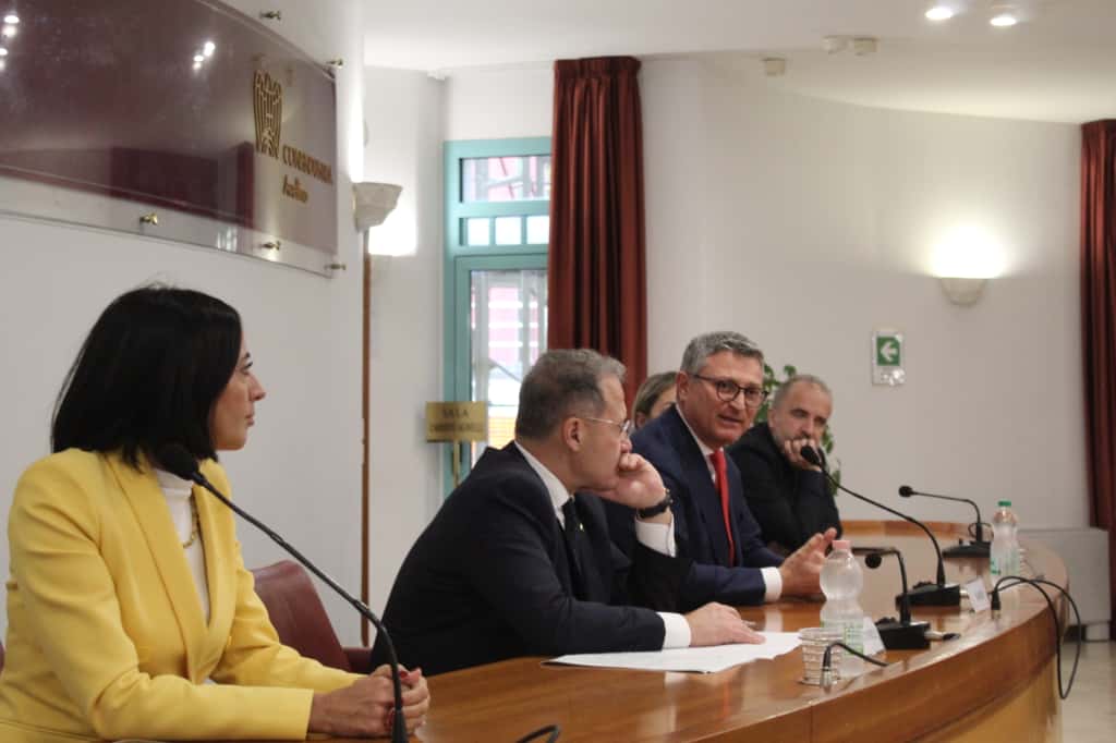 Il progetto ferroviario di Ance Avellino nell’agenda di Cirielli Il progetto ferroviario di Ance Avellino nell’agenda di Cirielli