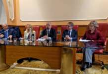 La Fortini riparte “A testa alta” dall’Irpinia: Continuità con De Luca