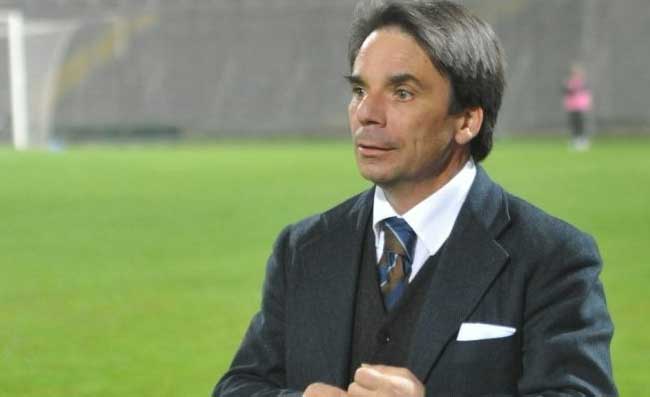 Giugliano, nuovo cambio in panchina: pronto Eziolino Capuano Giugliano, nuovo cambio in panchina: pronto Eziolino Capuano