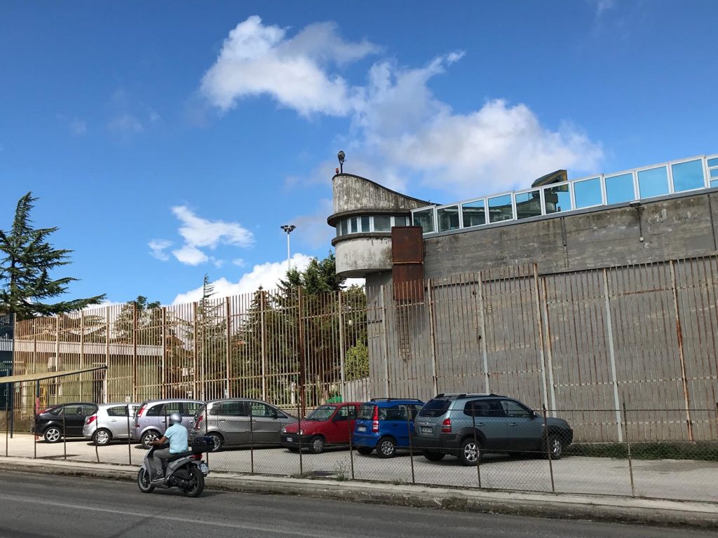 Tragedia in carcere, detenuto si toglie la vita Tragedia in carcere, detenuto si toglie la vita