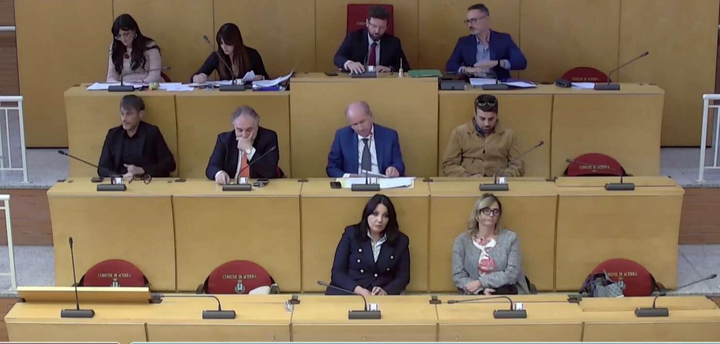 Acerra, il sindaco D’Errico: “Opposizione continua a perdere tempo a sprecare i soldi pubblici” Acerra, il sindaco D’Errico: “Opposizione continua a perdere tempo a sprecare i soldi pubblici”