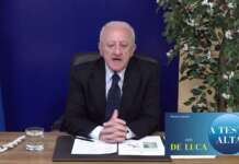 Diretta social De Luca con logo lista, c’è anche il suo nome