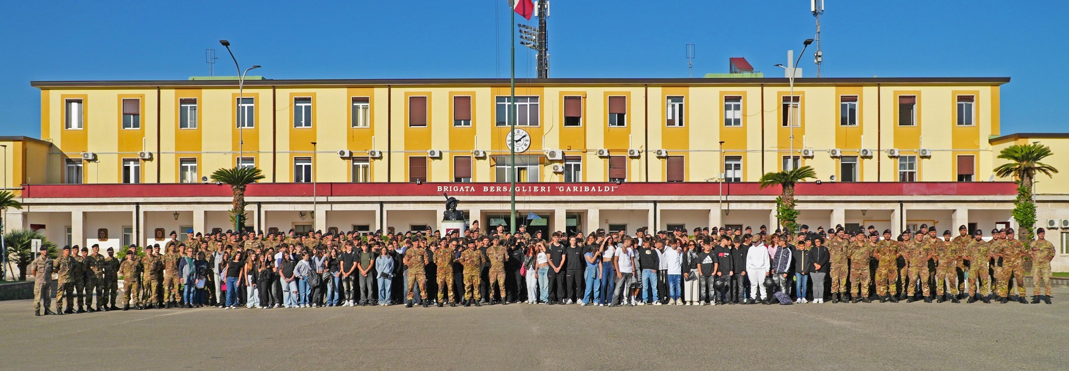 Caserta, l’Esercito apre le porte ai giovani studenti