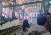 Napoli, improvviso stop a Funicolare di Chiaia. Utente: “Costretti a salire a piedi a metà strada”