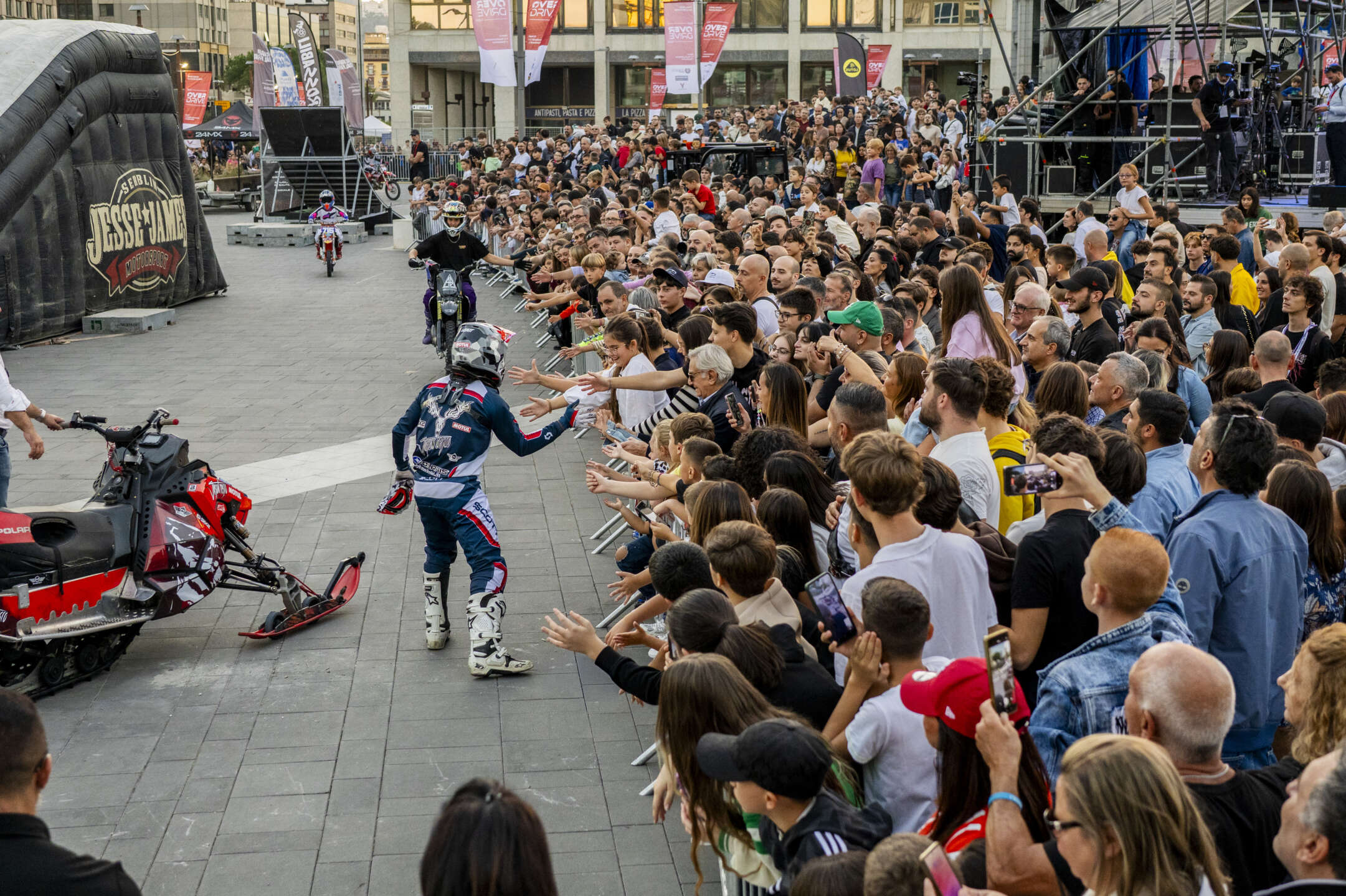 Trentacinquemila persone nella seconda giornata di Napoli Overdrive Festival