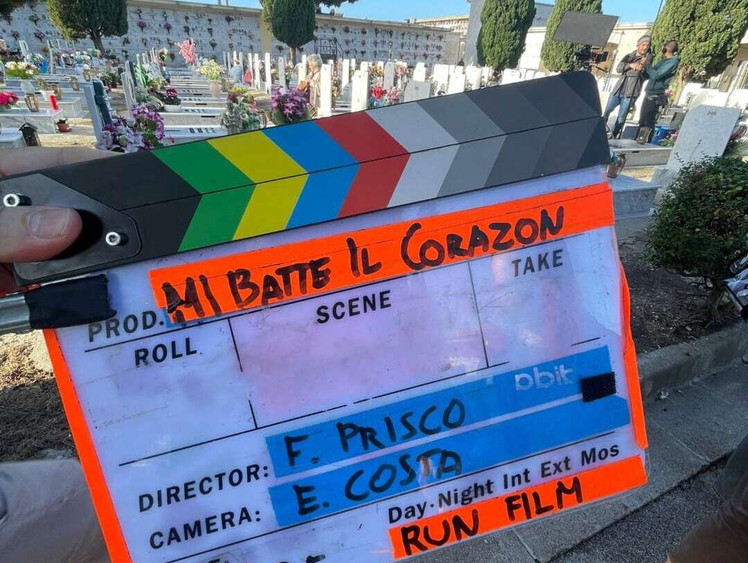 Peppe Iodice sul set di ‘Mi batte il corazón’: oggi il primo ciak Peppe Iodice sul set di ‘Mi batte il corazón’: oggi il primo ciak