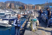 Piazza della Concordia, pistola a mare: indagini polizia