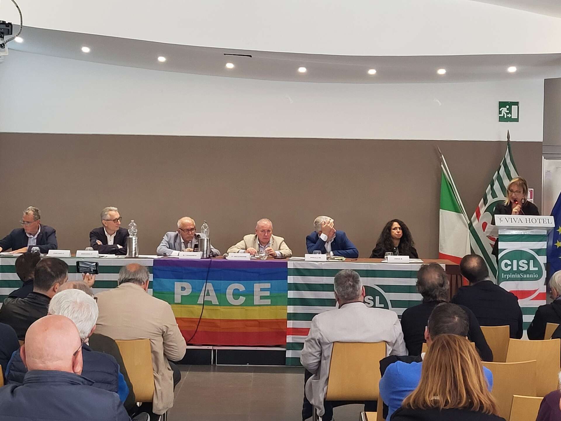 cisl per la parit224 di genere manifesto per i candidati in regione
