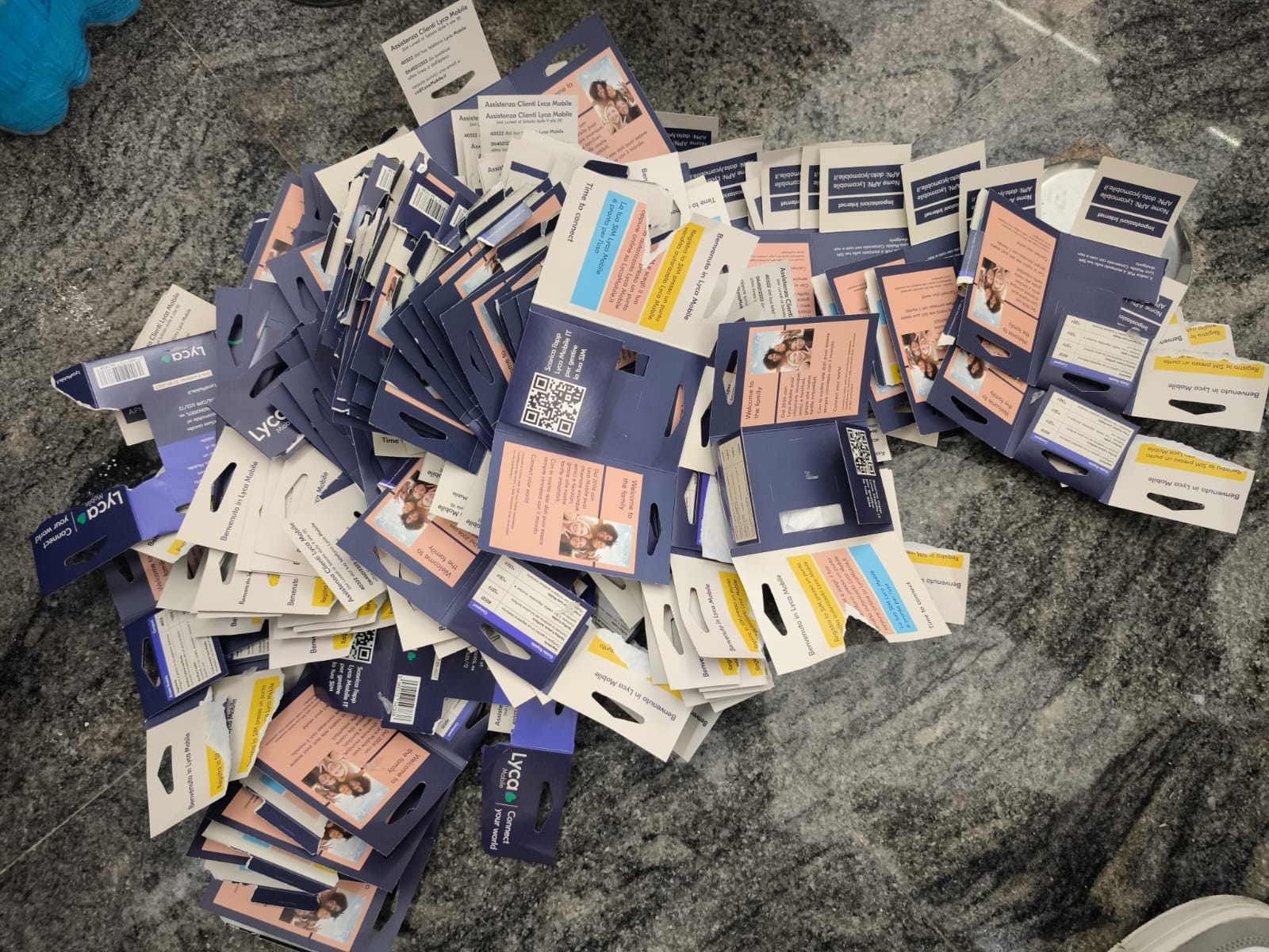 Polizia Locale di Napoli: sequestrate oltre mille SIM telefoniche usate per attività illecite