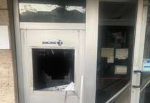 Assalto ad un bancomat: danni ingenti, ladri via con il bottino