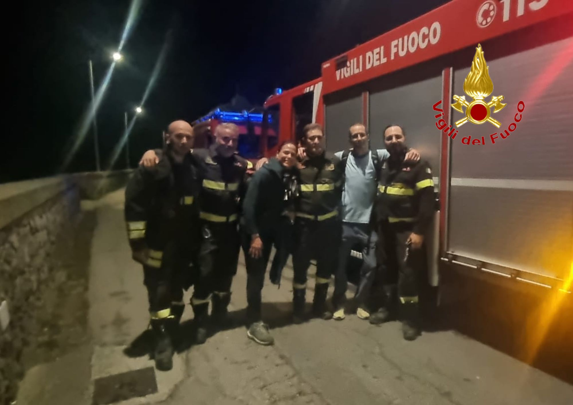 escursionisti bloccati in una zona impervia salvati dai vigili del fuoco