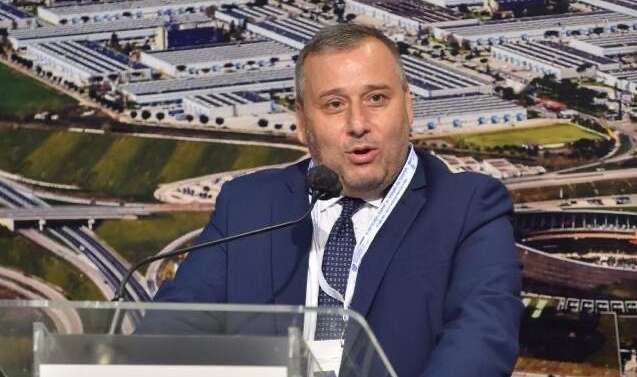 Zes, Barone (Lega): “Condivido la proposta di Giorgione: sì a un confronto sul futuro degli investimenti nel Mezzogiorno e in Campania” Zes, Barone (Lega): “Condivido la proposta di Giorgione: sì a un confronto sul futuro degli investimenti nel Mezzogiorno e in Campania”