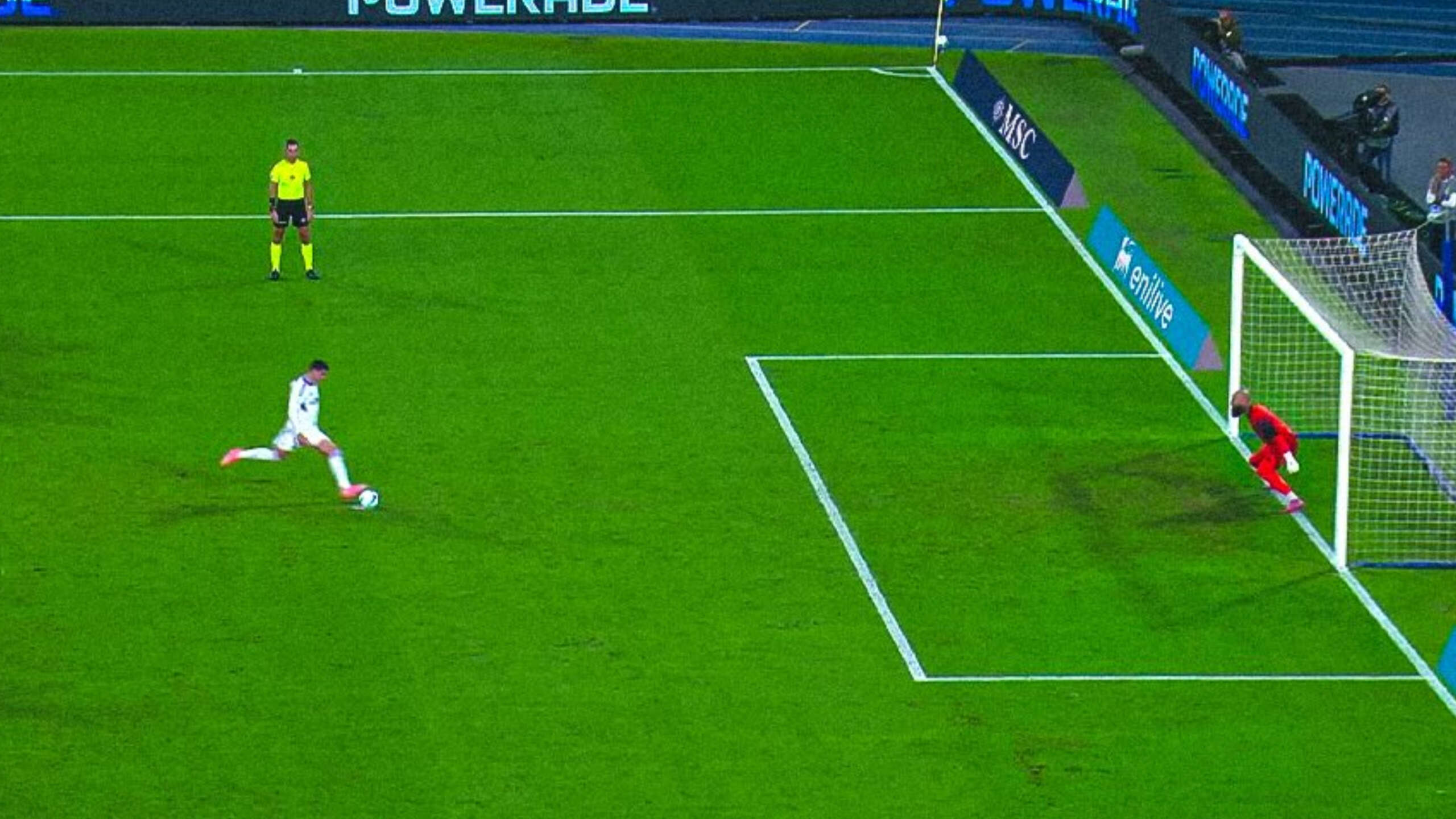 Napoli, solo un pari con il Como: Milinkovi? para un rigore a Morata Napoli, solo un pari con il Como: Milinkovi? para un rigore a Morata