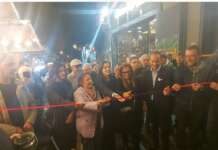 Fiera di Natale di San Gregorio Armeno: inaugurazione nel segno di James Senese