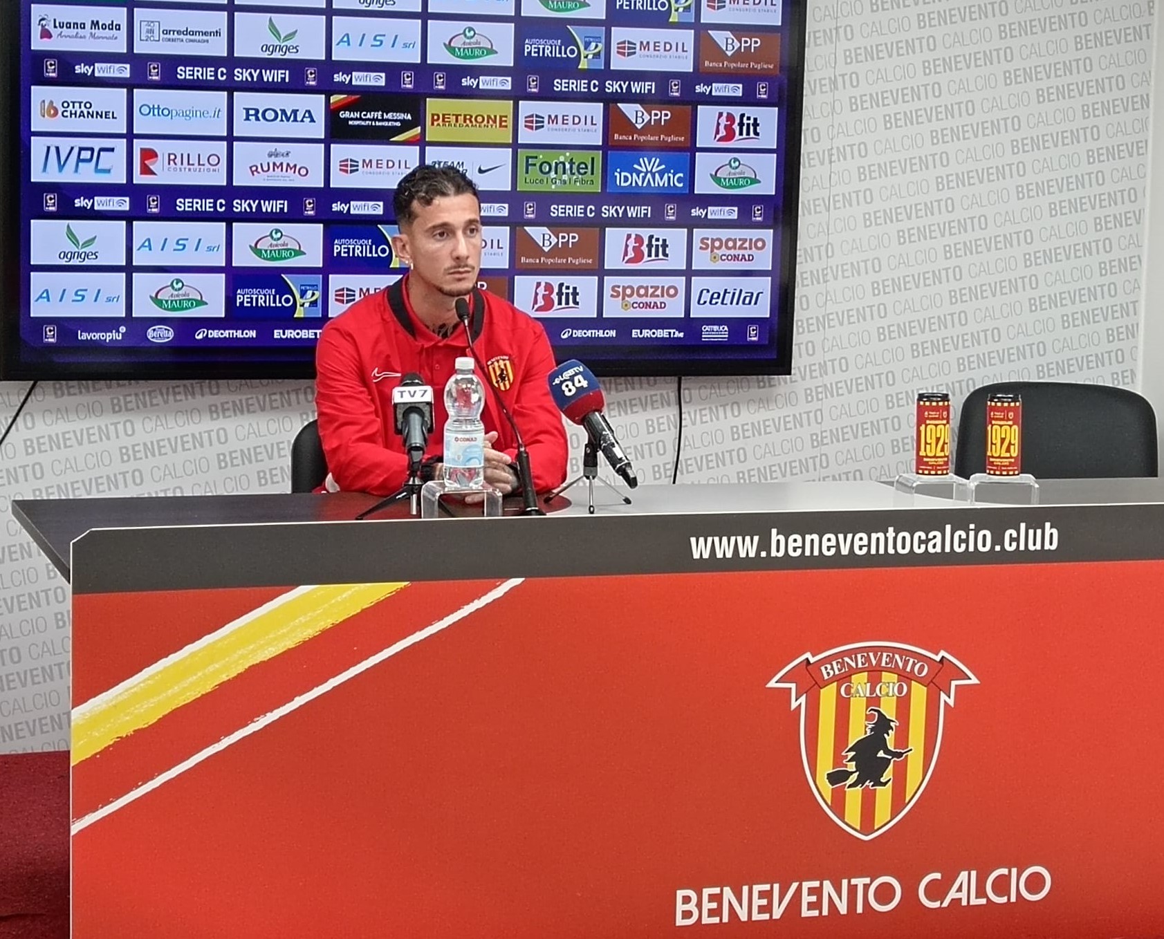 Benevento Sorrento, Manconi pensa già al Foggia: “Trasformiamo la rabbia in energia positiva” Benevento Sorrento, Manconi pensa già al Foggia: “Trasformiamo la rabbia in energia positiva”