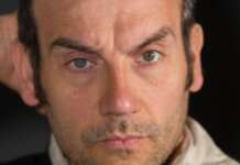 ‘Fuje Filumena’, lo spettacolo di Peppe Fonzo trionfa ai Fringe Festival di Milano e Catania