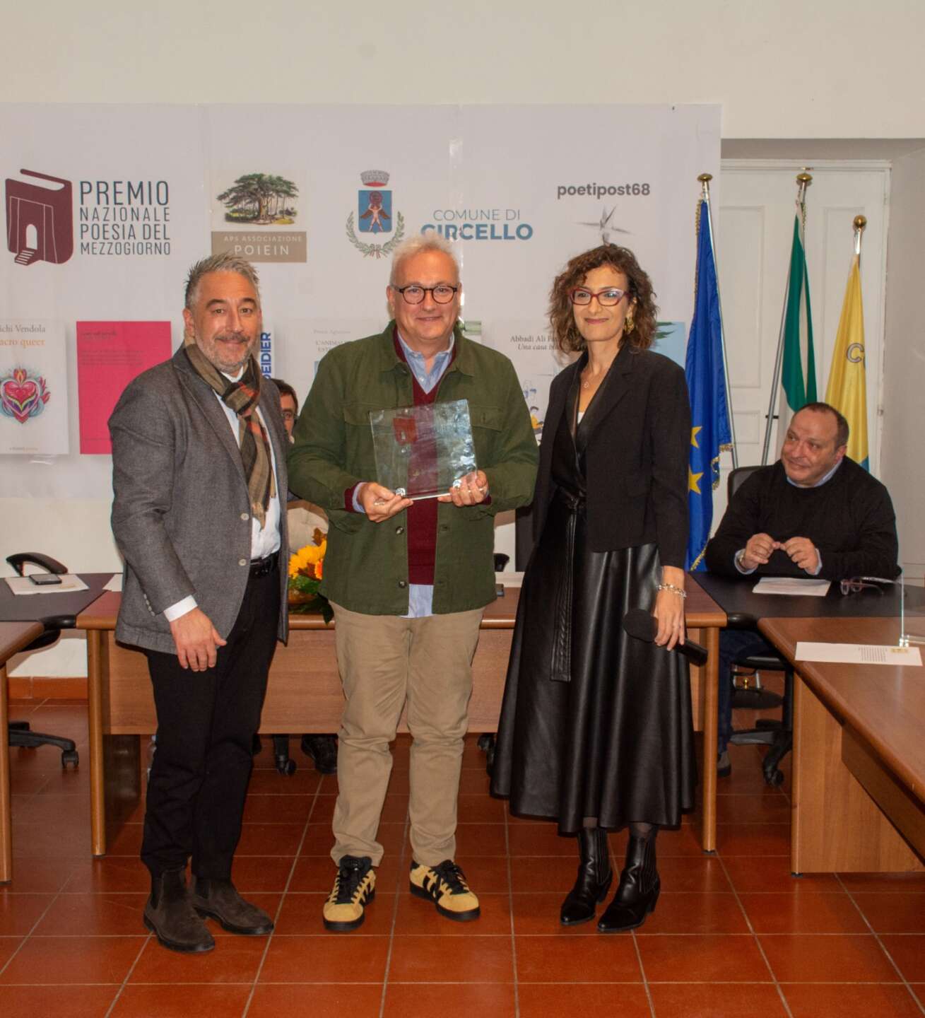 Roberto Deidier è il vincitore del Premio Nazionale Poesia del Mezzogiorno di Circello Roberto Deidier è il vincitore del Premio Nazionale Poesia del Mezzogiorno di Circello