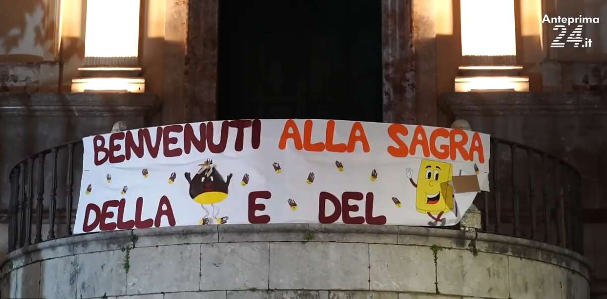 VIDEO/ Vitulano in festa: borgo invaso per godersi castagne e pecorino