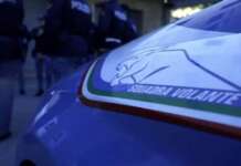 Minaccia di uccidere l’ex e poi aggredisce la Polizia: arrestato 40enne