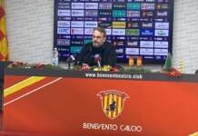 Salernitana, Faggiano: “Nessuno è felice, giocherei domani. Puntiamo a riprenderci la vetta”
