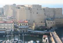 Restauro Castel dell’Ovo, rimosse impalcature esterne: proseguono lavori nella sale interne
