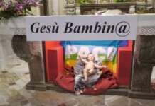 “Salvini non badi al mio presepe, pensasse al suo lavoro”