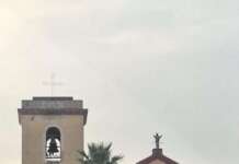 Chiesa chiusa nel giorno dell’Immacolata, fedeli tra stupore e delusione