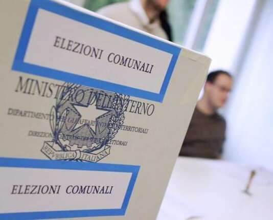 Dieci comuni al ballottaggio in Campania tra esposti e una sfida tra zio e nipote