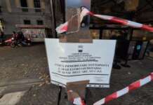 Caos dehors a Napoli, e al Vomero l’attivista-denunciante attacca ancora