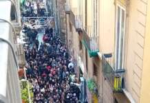 Turismo a Napoli, Sos imprenditore: “A dicembre strade piene e stanze vuote, è il ‘mordi e fuggi'”