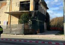 Crolla il muro di un edificio pericolante: paura a Grottaminarda