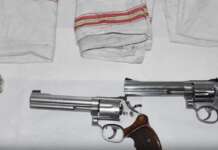 VIDEO/ Armi e droga, sequestro della polizia tra Napoli e Melito