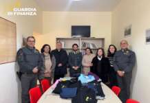 GdF Caserta, donati alla Caritas Diocesana di Capua una cinquantina di capi di abbigliamento
