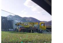 Camion perde lastre e sbanda: raccordo Avellino-Salerno paralizzato