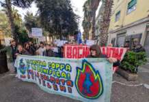 Parco Sport a Bagnoli, spunta altro amianto: annunciata bonifica. La denuncia: “Lì giocavano i ragazzi”