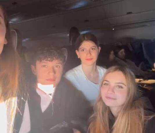 VIDEO/ Tornano a casa i ragazzi di San Sebastiano al Vesuvio bloccati da giorni a Dubai