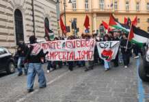 FOTO/VIDEO- Studenti in piazza contro la guerra: “Non saremo complici”