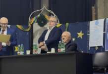 Amministrative Salerno, dopo De Luca a Fratte il vescovo Bellandi chiude le porte delle chiese